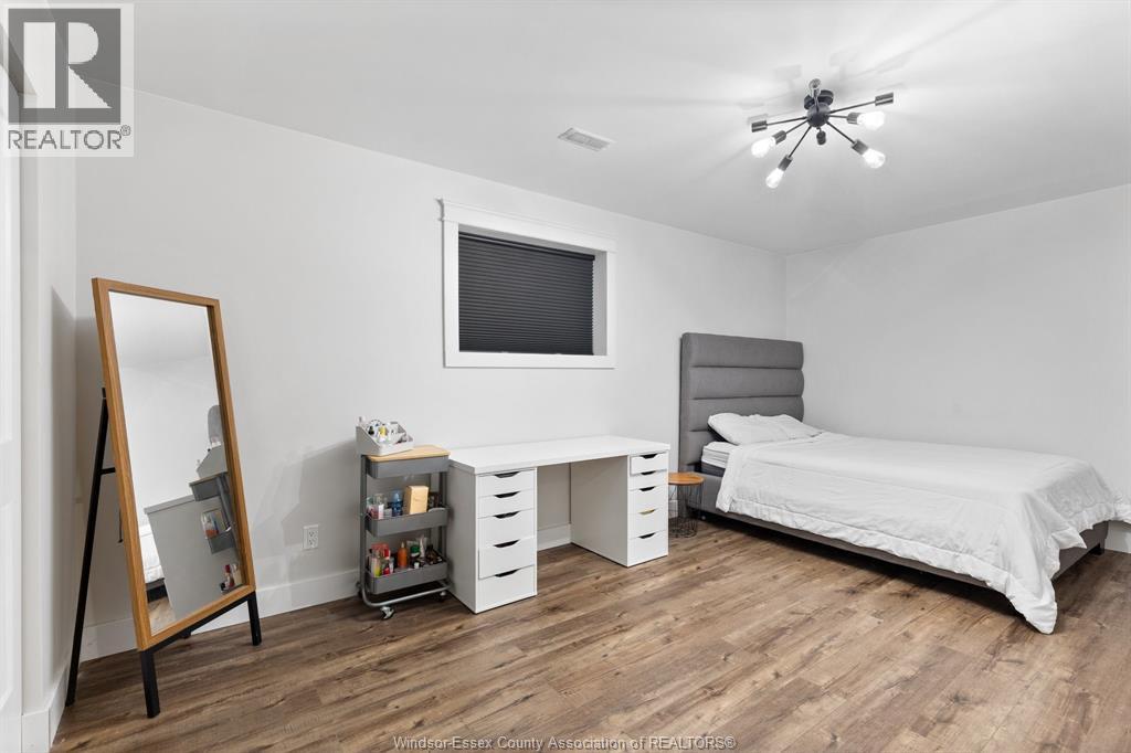 22 Lundy Street, Amherstburg, ON - Indoor Photo Showing Bedroom