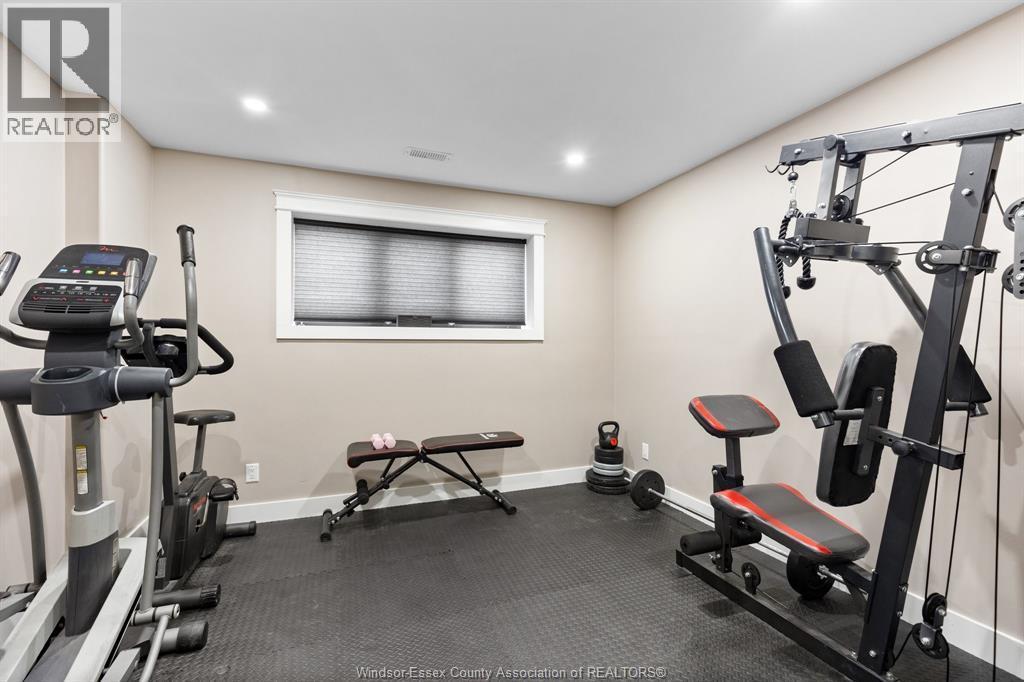 22 Lundy Street, Amherstburg, ON - Indoor Photo Showing Gym Room