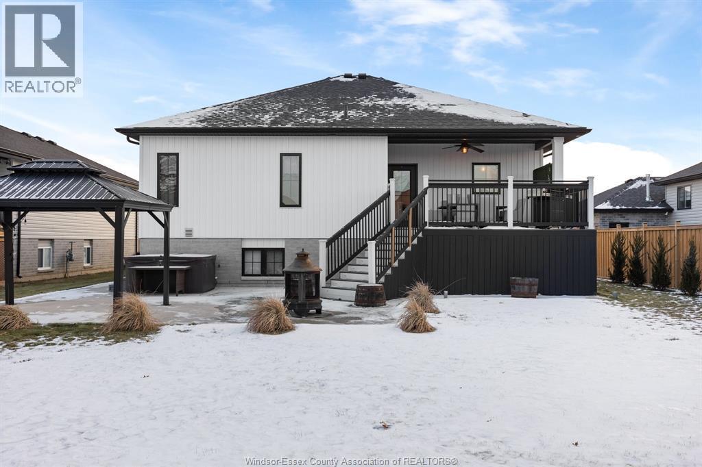 22 Lundy Street, Amherstburg, ON - Outdoor