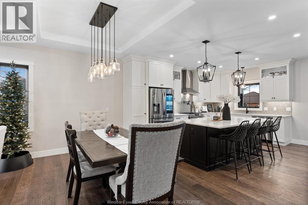 22 Lundy Street, Amherstburg, ON - Indoor Photo Showing Dining Room