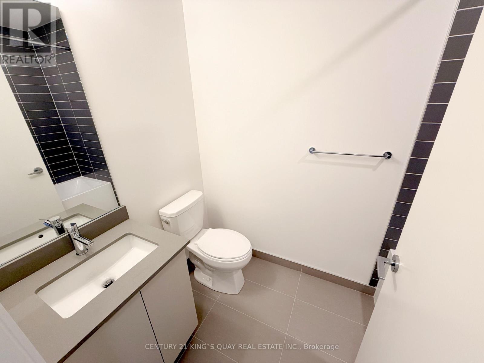 4PC BATH - 1205 - 3071 Trafalgar Road, Oakville, ON - Indoor Photo Showing Bathroom