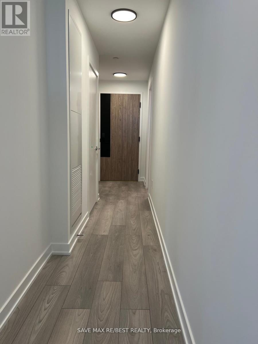 511 - 1007 The Queensway, Toronto, ON - Indoor Photo Showing Other Room