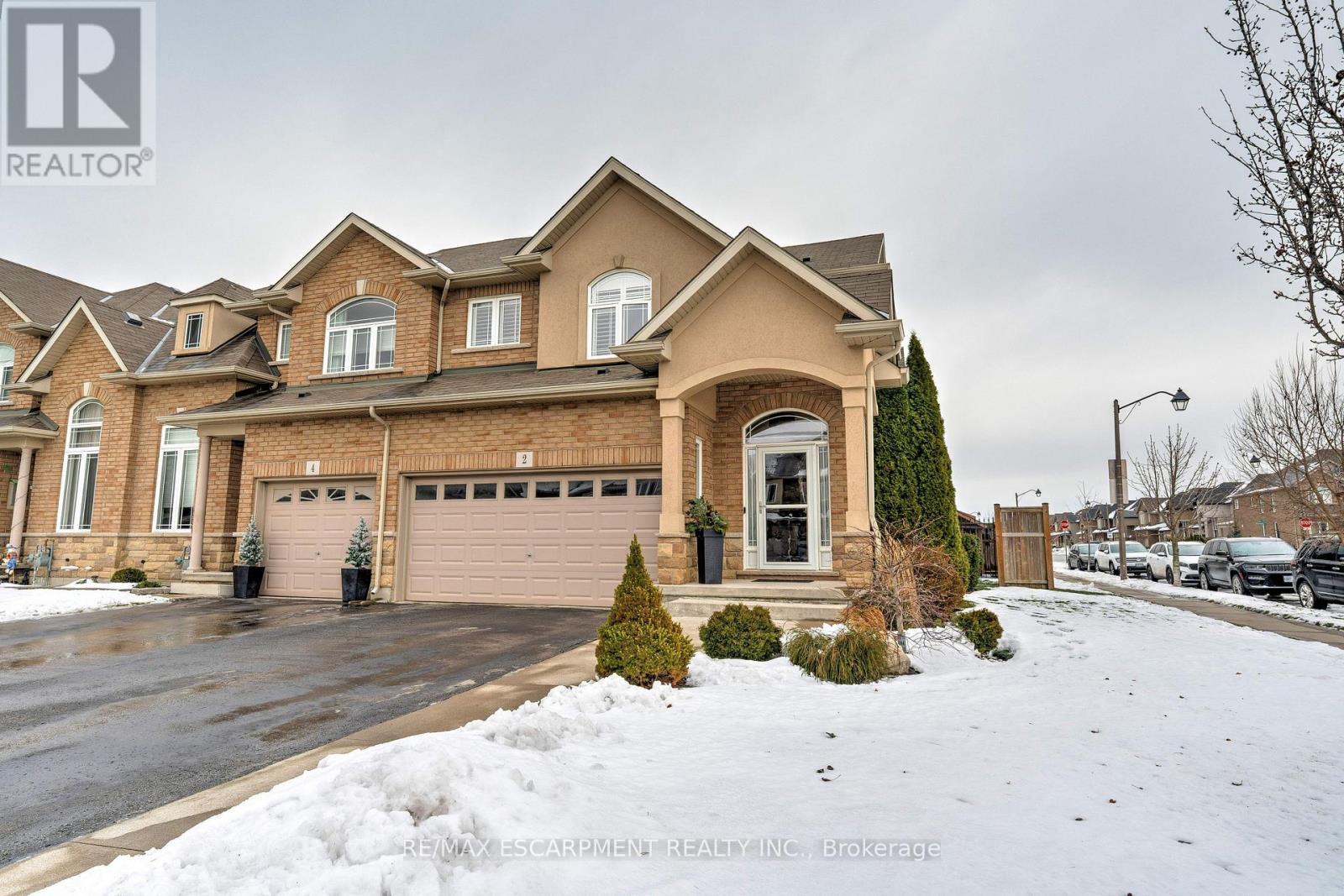 2 Celestial Crescent, Hamilton, ON - Outdoor With Facade