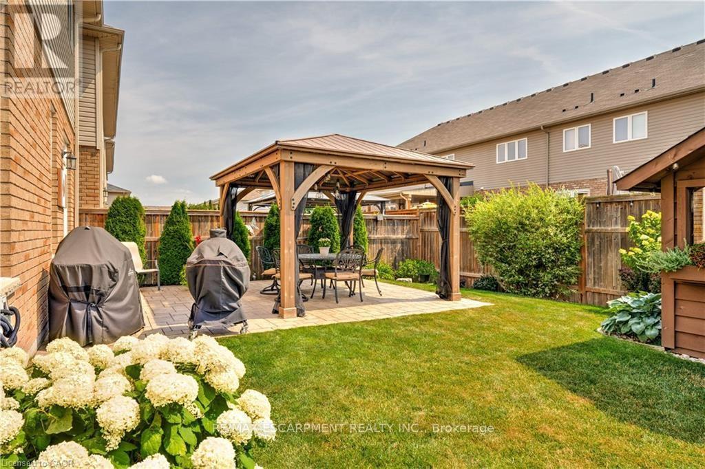 2 Celestial Crescent, Hamilton, ON - Outdoor With Deck Patio Veranda