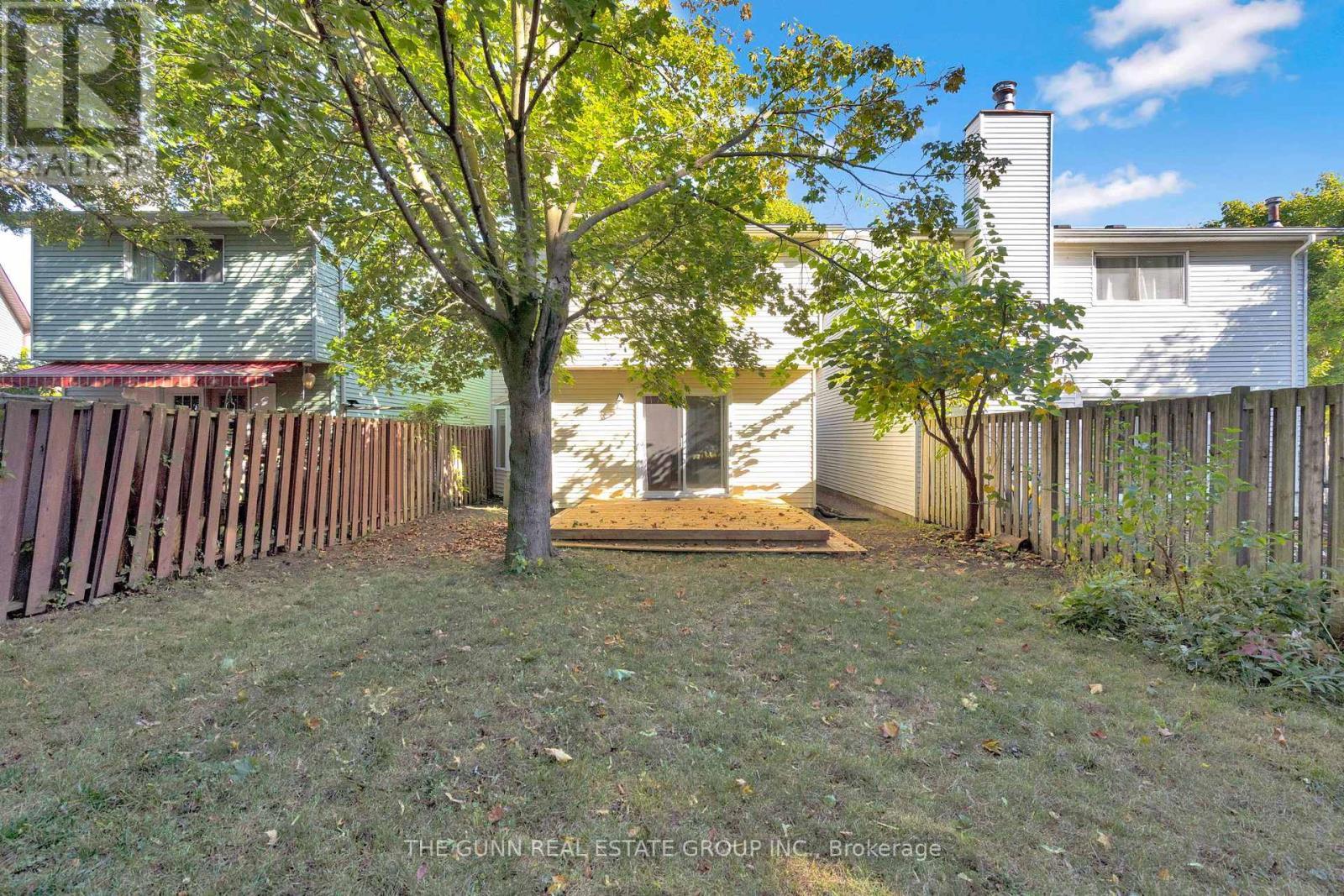 6 Olympic Crescent, London North (North I), ON - Outdoor