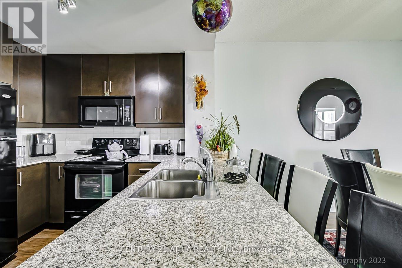 2203 - 60 Absolute Avenue, Mississauga, ON - Indoor Photo Showing Kitchen With Double Sink