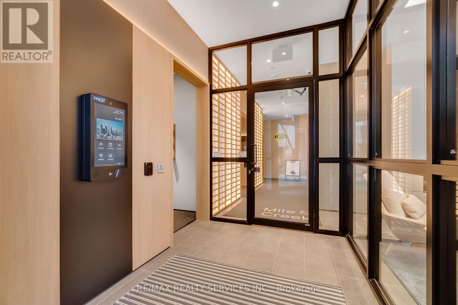 709 - 720 Whitlock Avenue, Milton, ON - Indoor Photo Showing Other Room