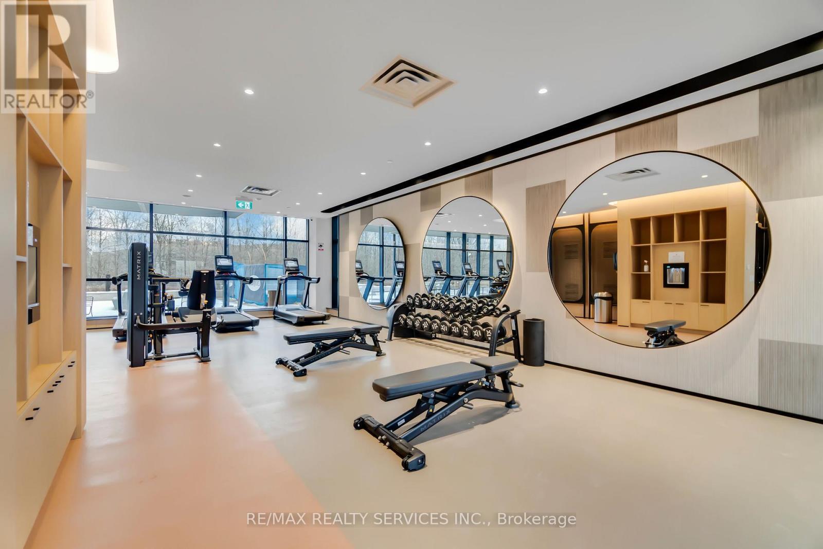 709 - 720 Whitlock Avenue, Milton, ON - Indoor Photo Showing Gym Room