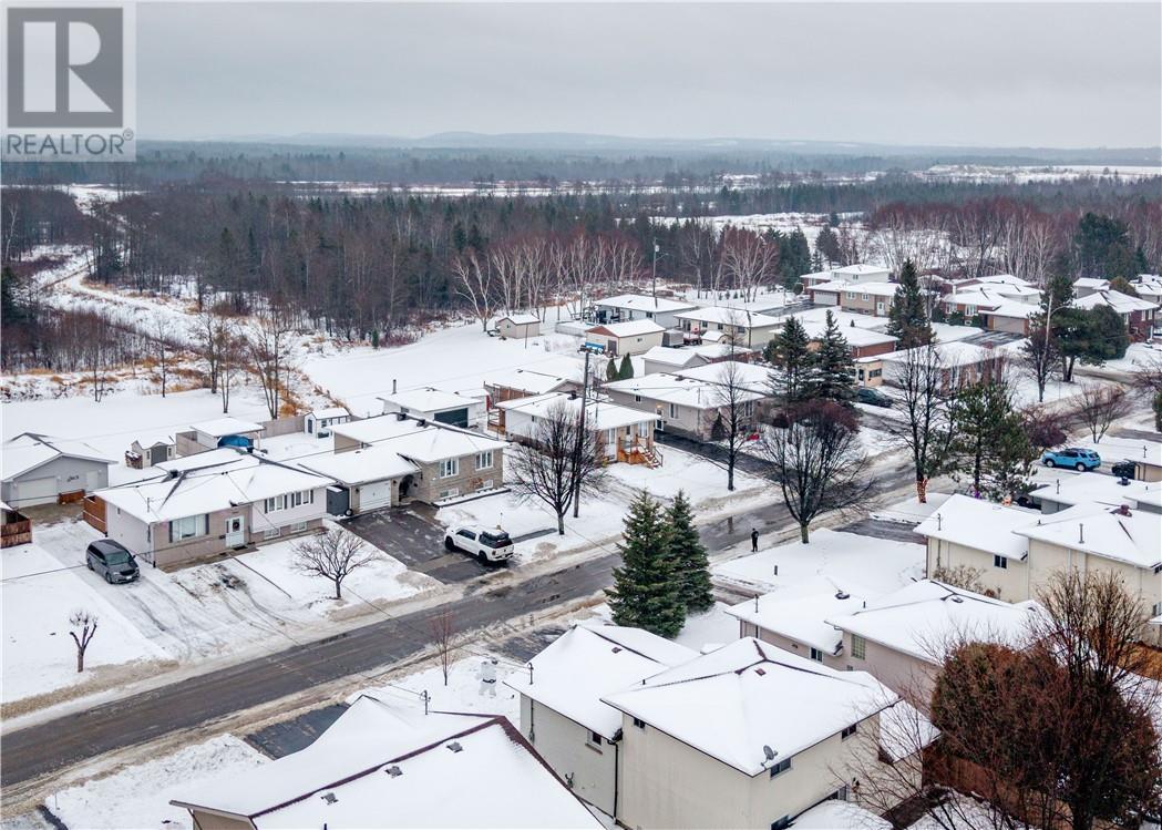 3930 Macmillan Drive, Val Caron, ON - Outdoor With View