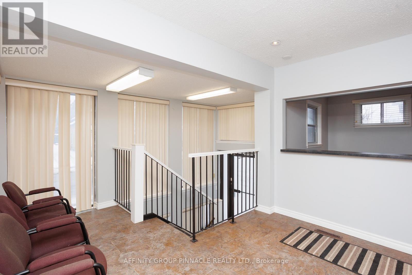 47 Lindsay Street S, Kawartha Lakes (Lindsay), ON