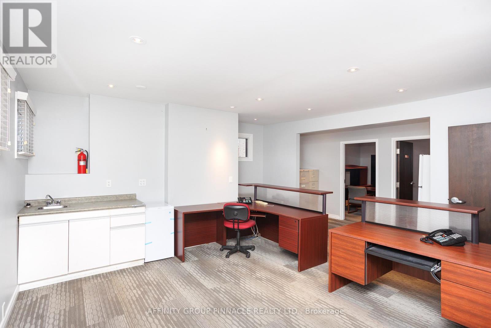 47 Lindsay Street S, Kawartha Lakes (Lindsay), ON