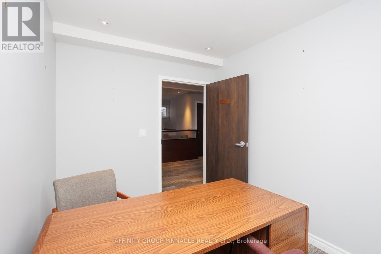 47 Lindsay Street S, Kawartha Lakes (Lindsay), ON