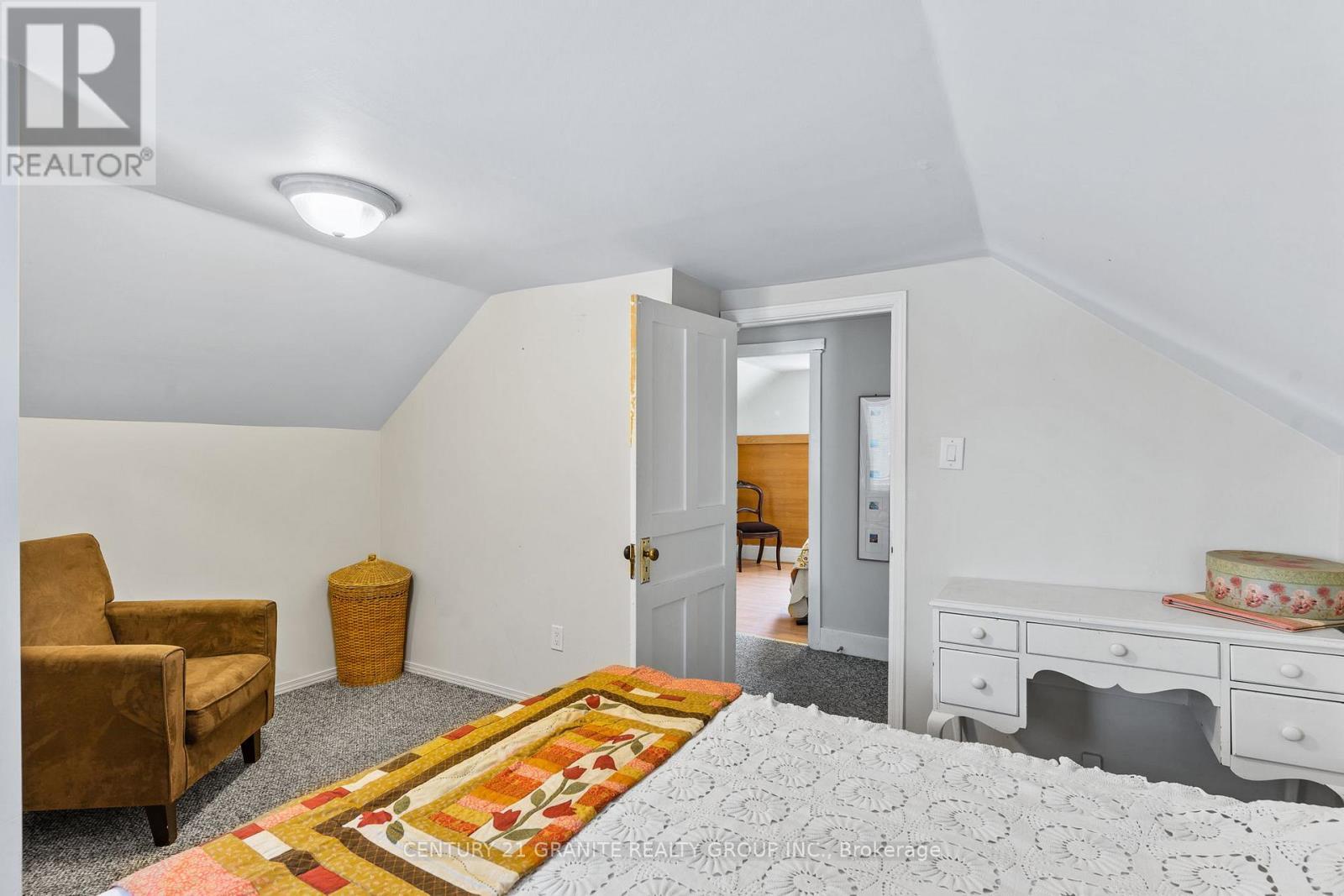 42 Chemaushgon Road, Bancroft (Bancroft Ward), ON - Indoor Photo Showing Bedroom