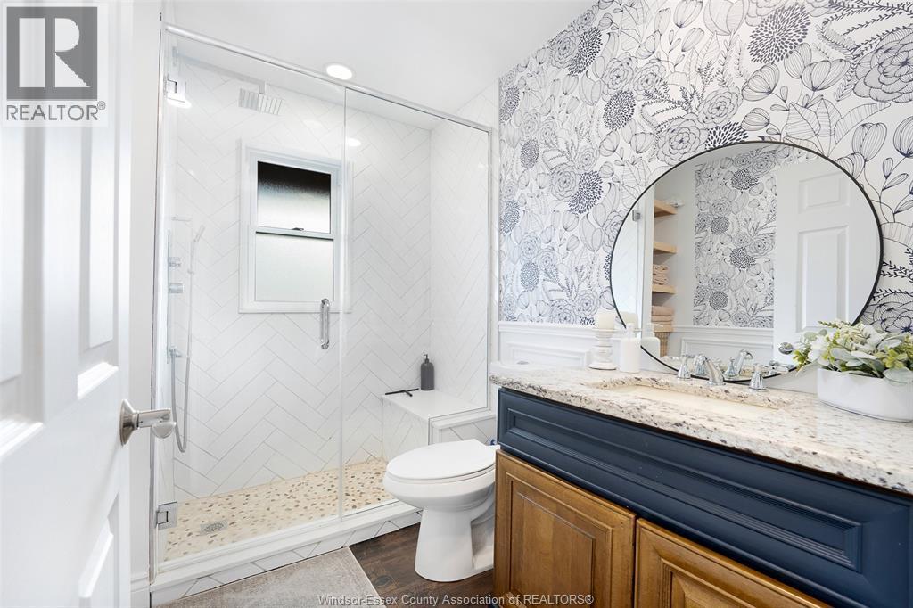 2898 Lakeshore Rd 305, Comber, ON - Indoor Photo Showing Bathroom