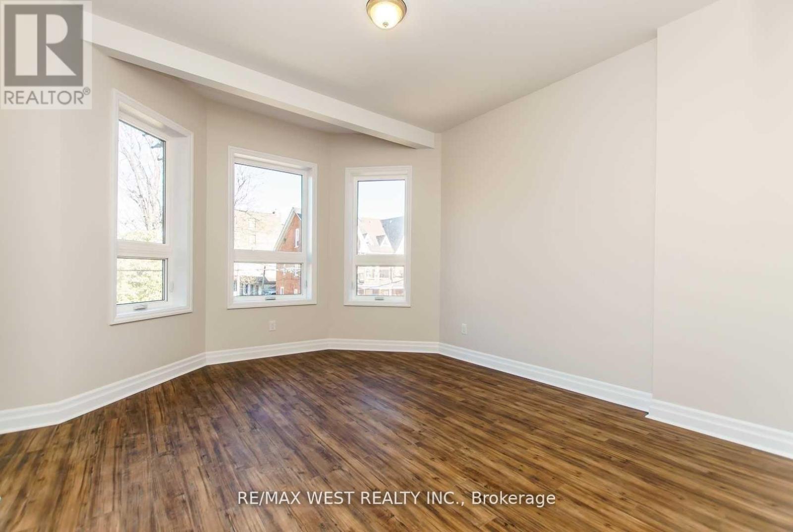 2Nd Flr - 13 Grange Avenue, Toronto, ON - Indoor Photo Showing Other Room