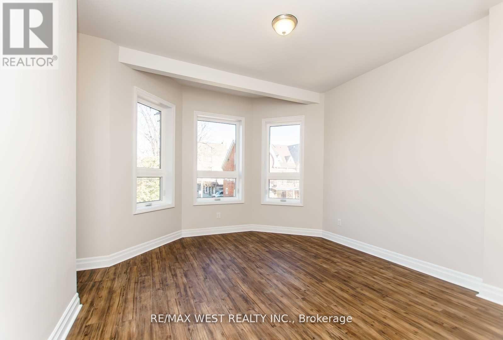 2Nd Flr - 13 Grange Avenue, Toronto, ON - Indoor Photo Showing Other Room