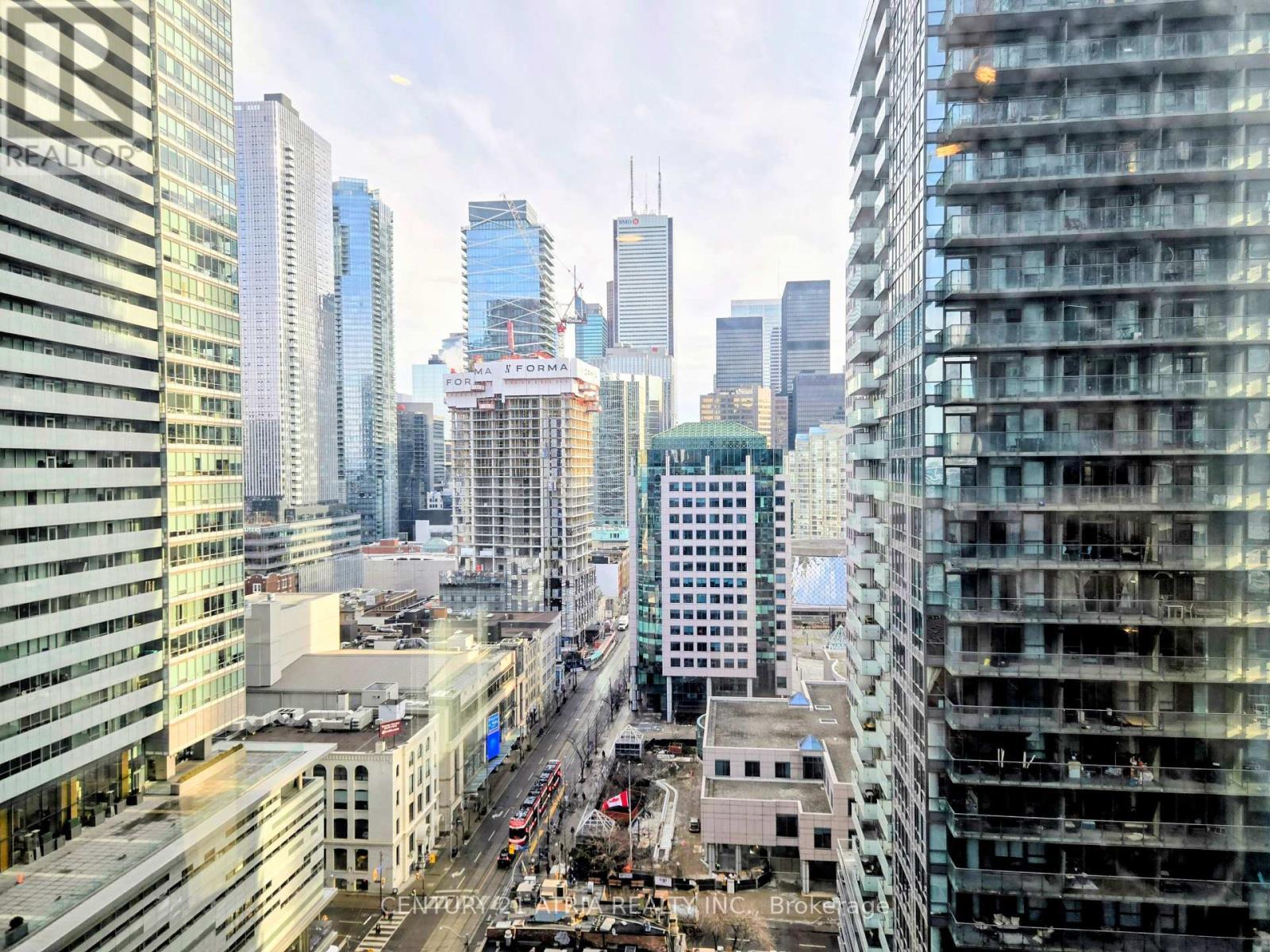 1902 - 327 King Street, Toronto, ON - Outdoor With Facade