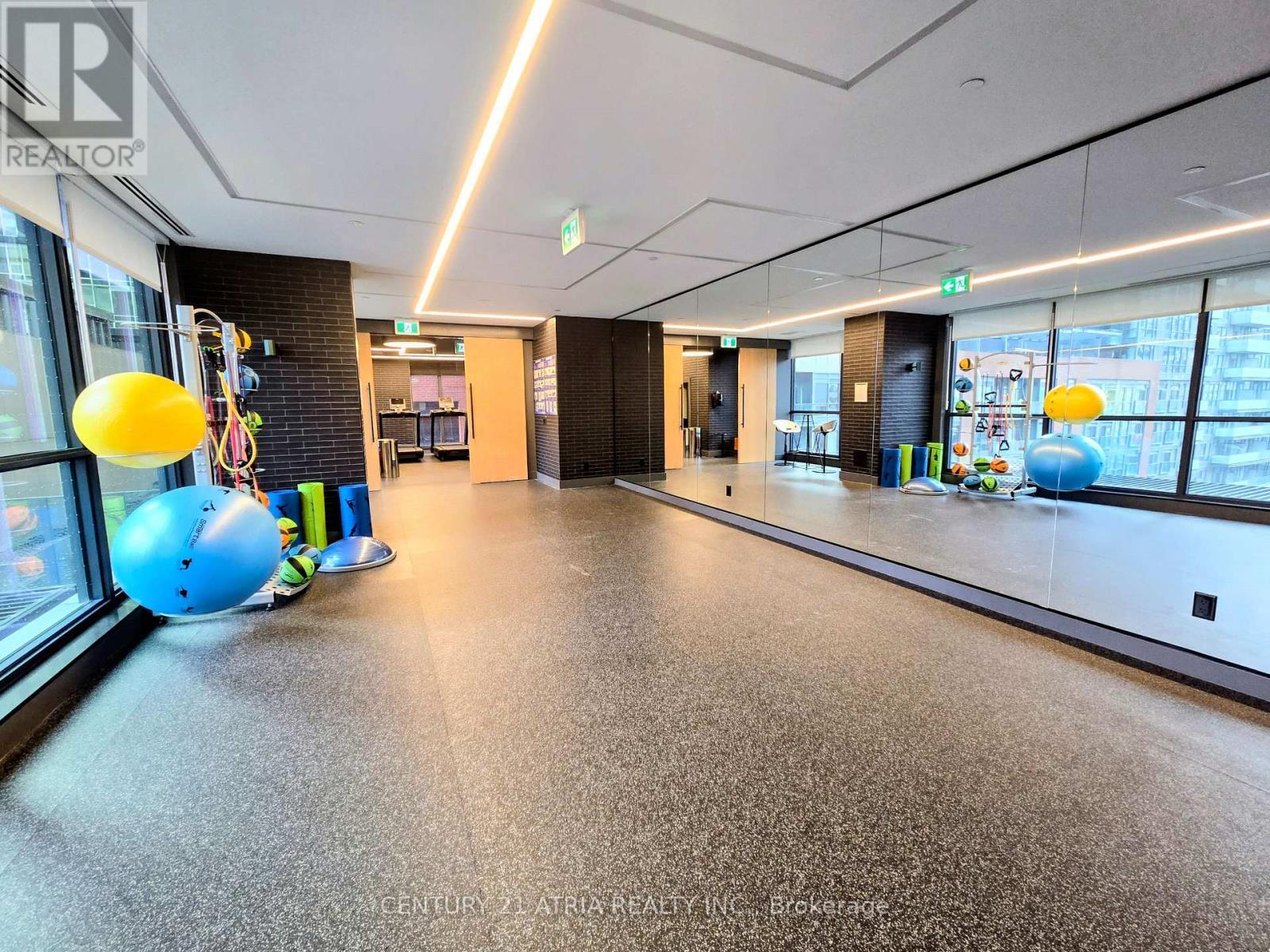 1902 - 327 King Street, Toronto, ON - Indoor Photo Showing Other Room