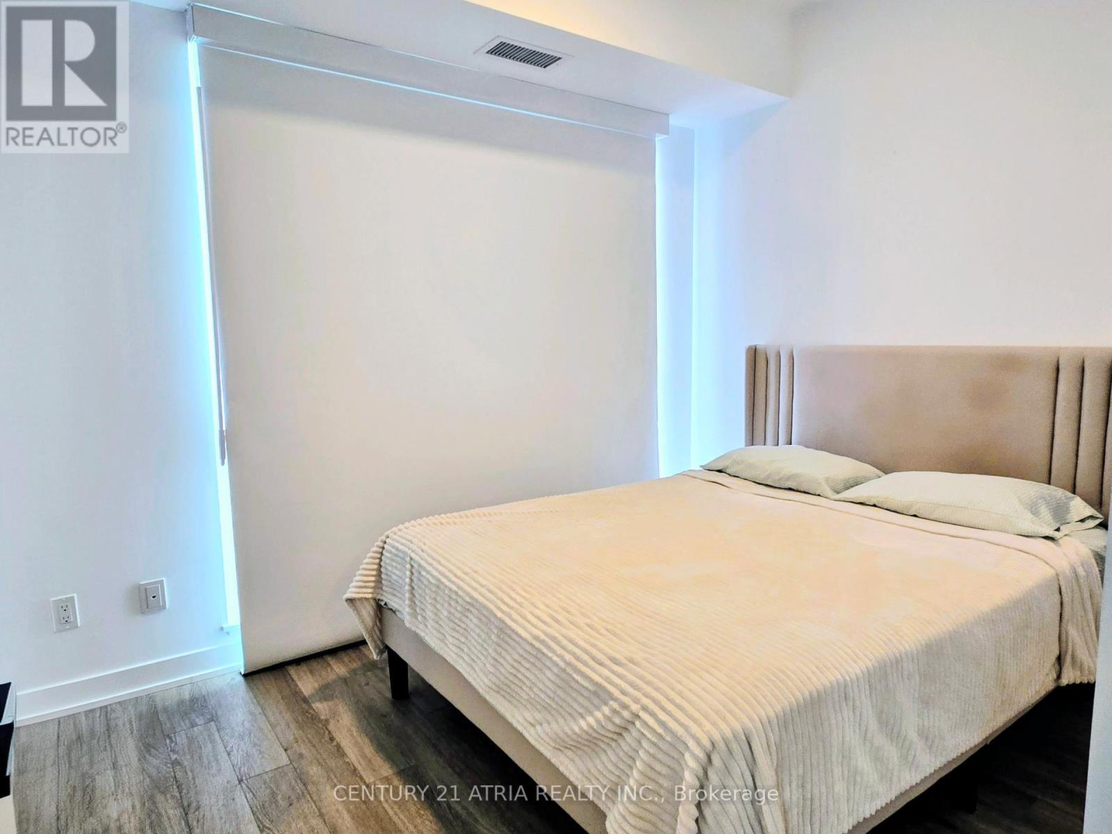 1902 - 327 King Street, Toronto, ON - Indoor Photo Showing Bedroom