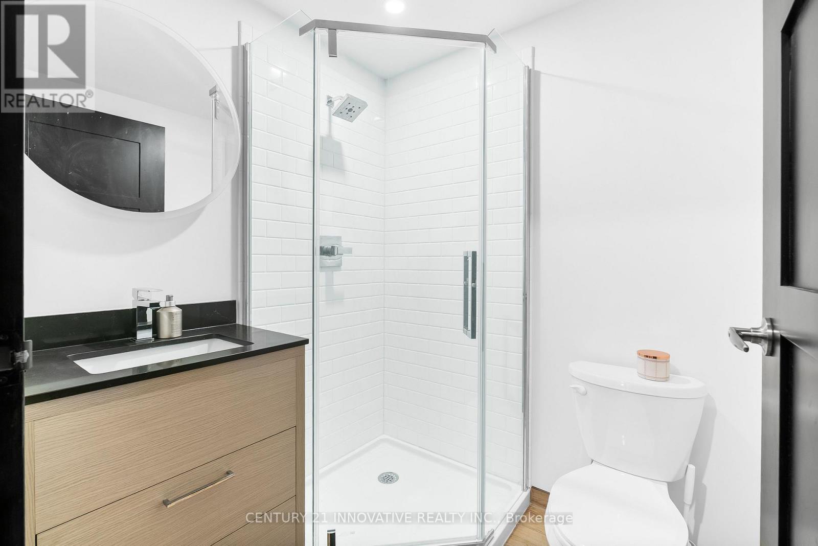 1208 - 145 Columbia Street W, Waterloo, ON - Indoor Photo Showing Bathroom