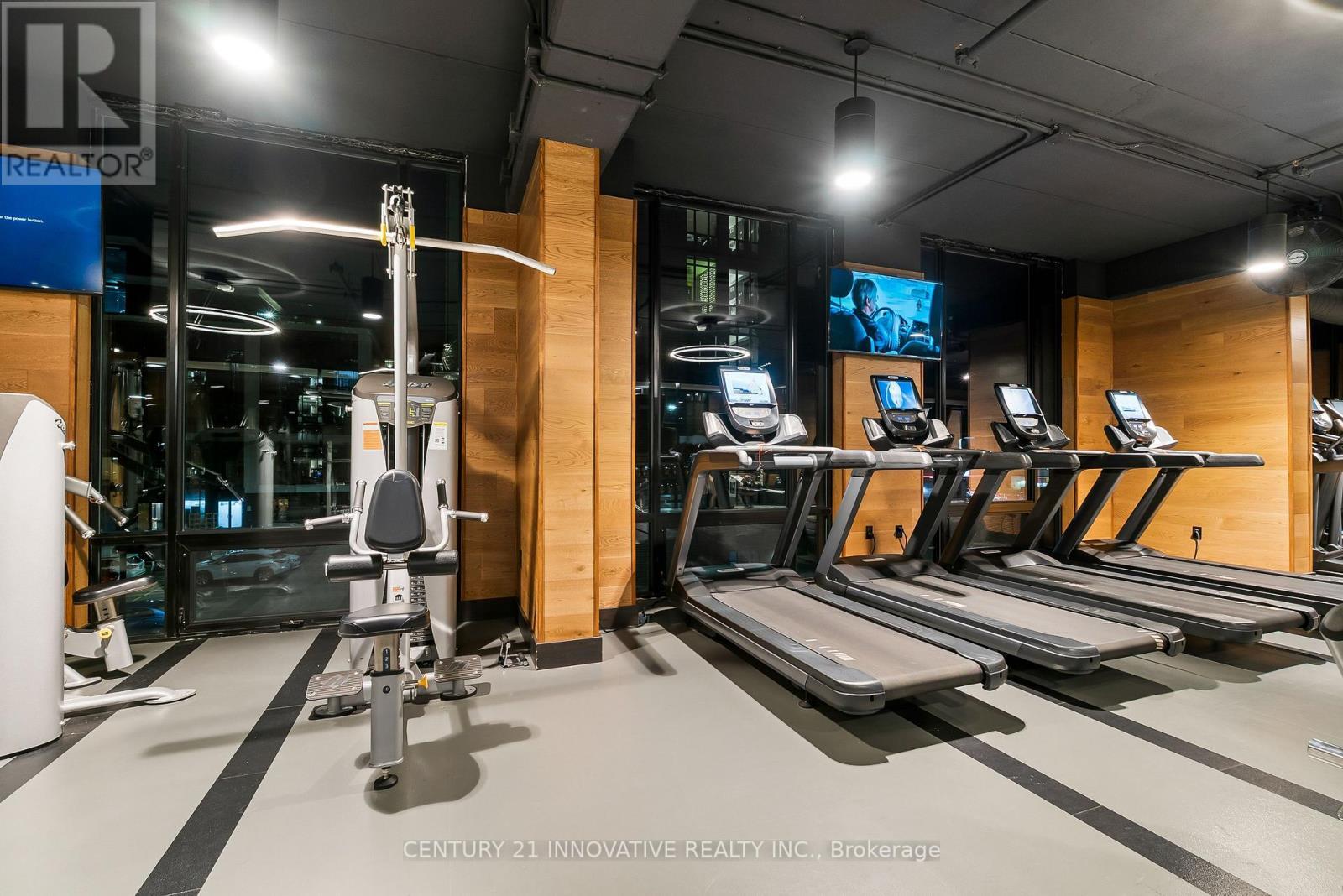 1208 - 145 Columbia Street W, Waterloo, ON - Indoor Photo Showing Gym Room