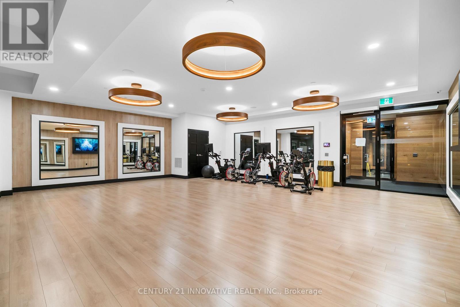 1208 - 145 Columbia Street W, Waterloo, ON - Indoor Photo Showing Gym Room