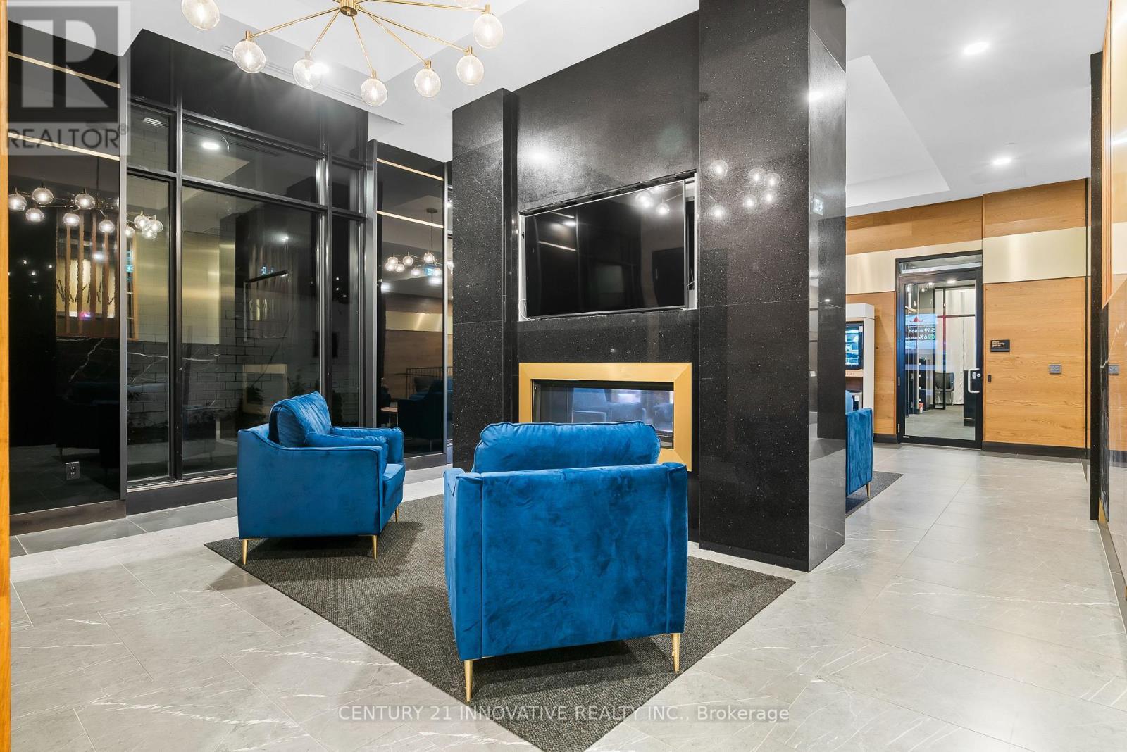 1208 - 145 Columbia Street W, Waterloo, ON - Indoor Photo Showing Other Room