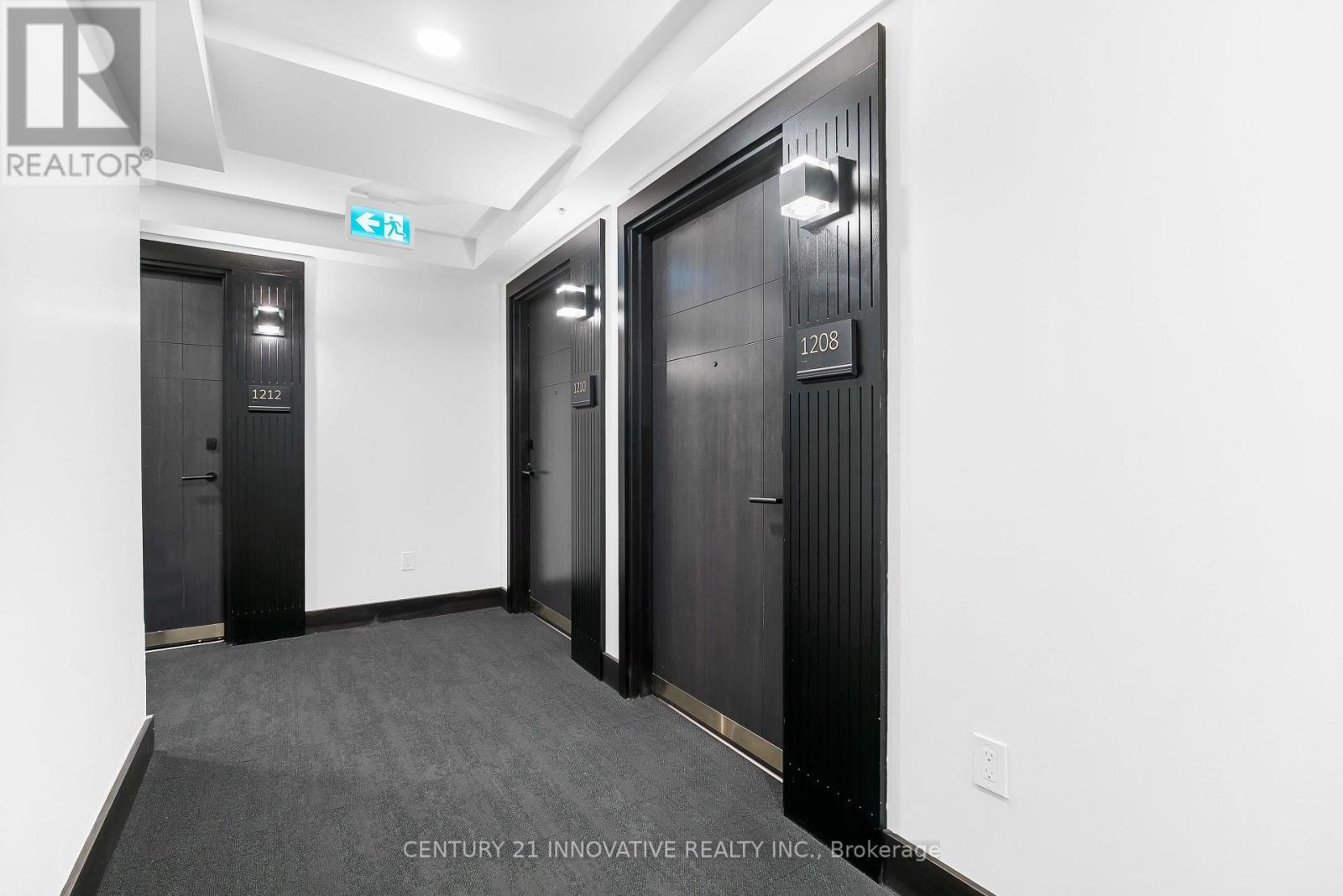 1208 - 145 Columbia Street W, Waterloo, ON - Indoor Photo Showing Other Room