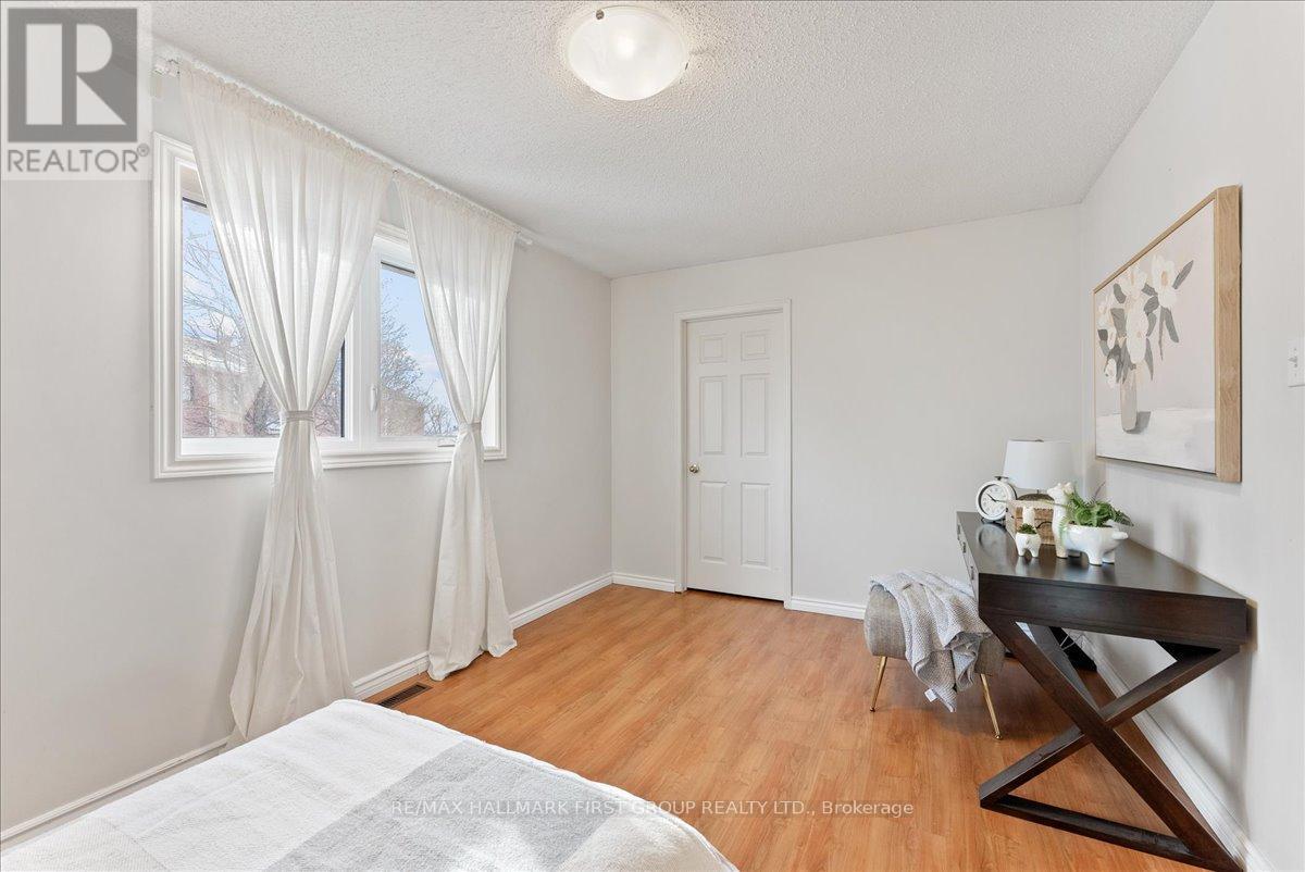 1947 Pine Grove Avenue, Pickering, ON - Indoor