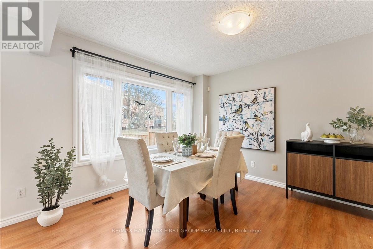 1947 Pine Grove Avenue, Pickering, ON - Indoor Photo Showing Dining Room