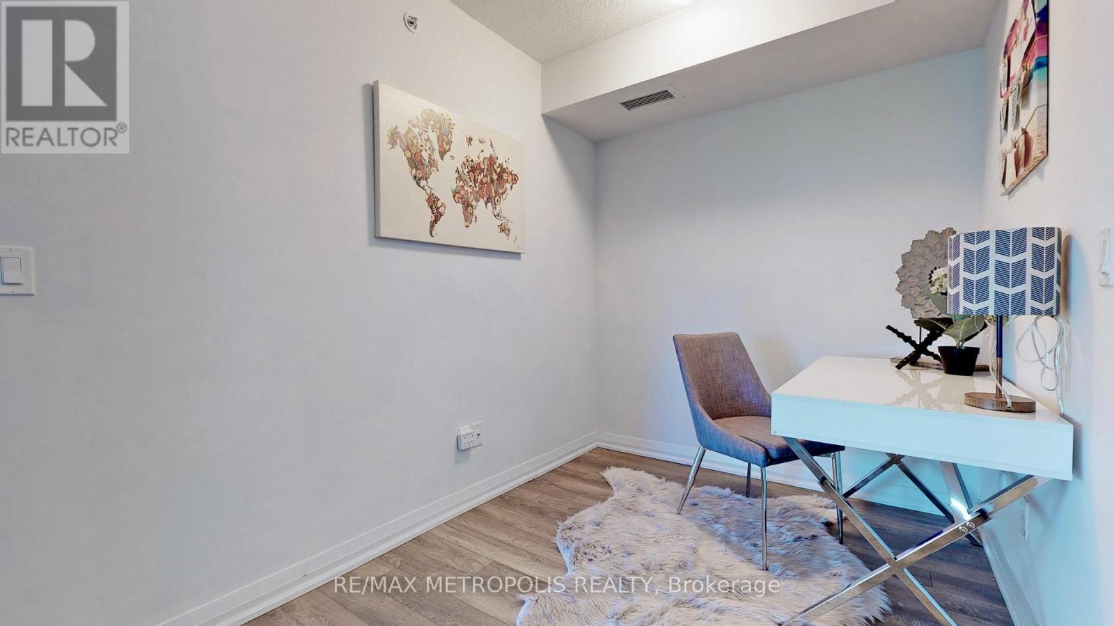 2405 - 30 Meadowglen Place, Toronto, ON - Indoor