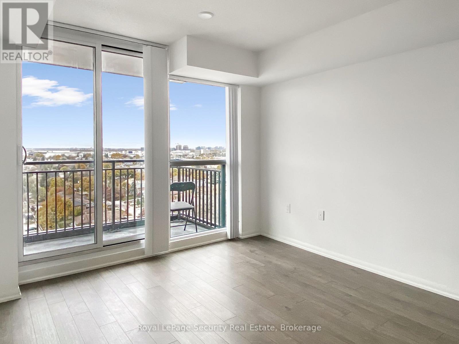 1204 - 3091 Dufferin Street, Toronto, ON - Indoor Photo Showing Other Room