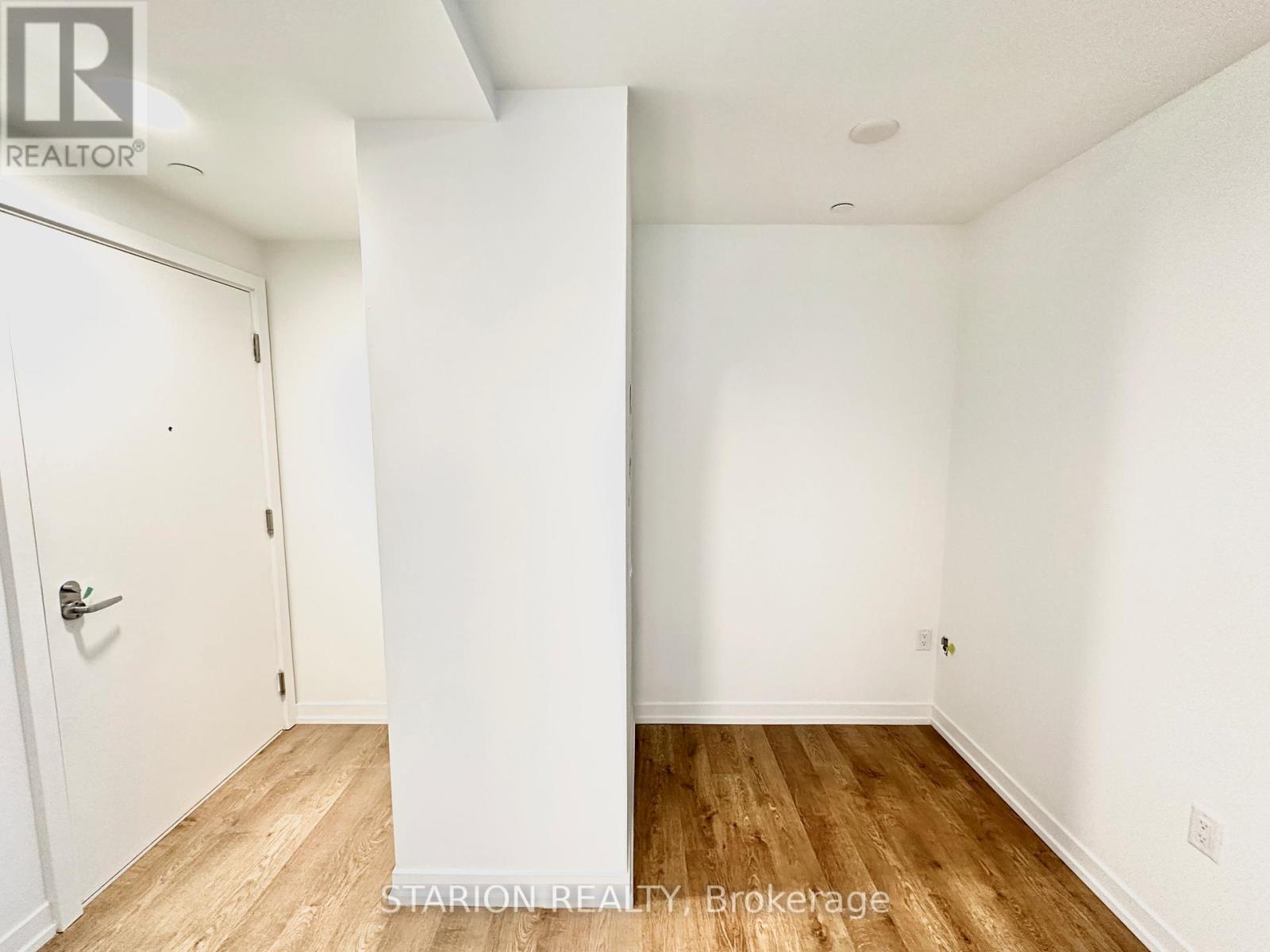 205 - 251 Masonry Way, Mississauga, ON - Indoor Photo Showing Other Room
