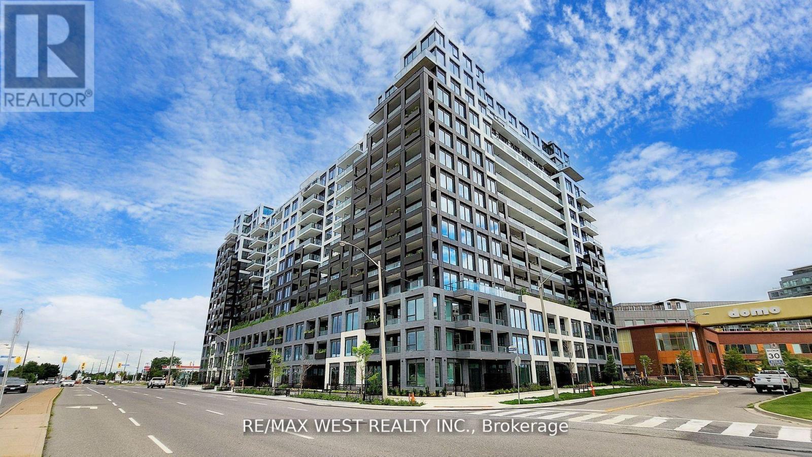 1016 - 1100 Sheppard Avenue W, Toronto, ON - Outdoor With Balcony With Facade