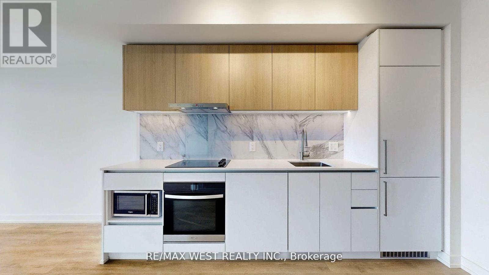 1016 - 1100 Sheppard Avenue W, Toronto, ON - Indoor Photo Showing Other Room