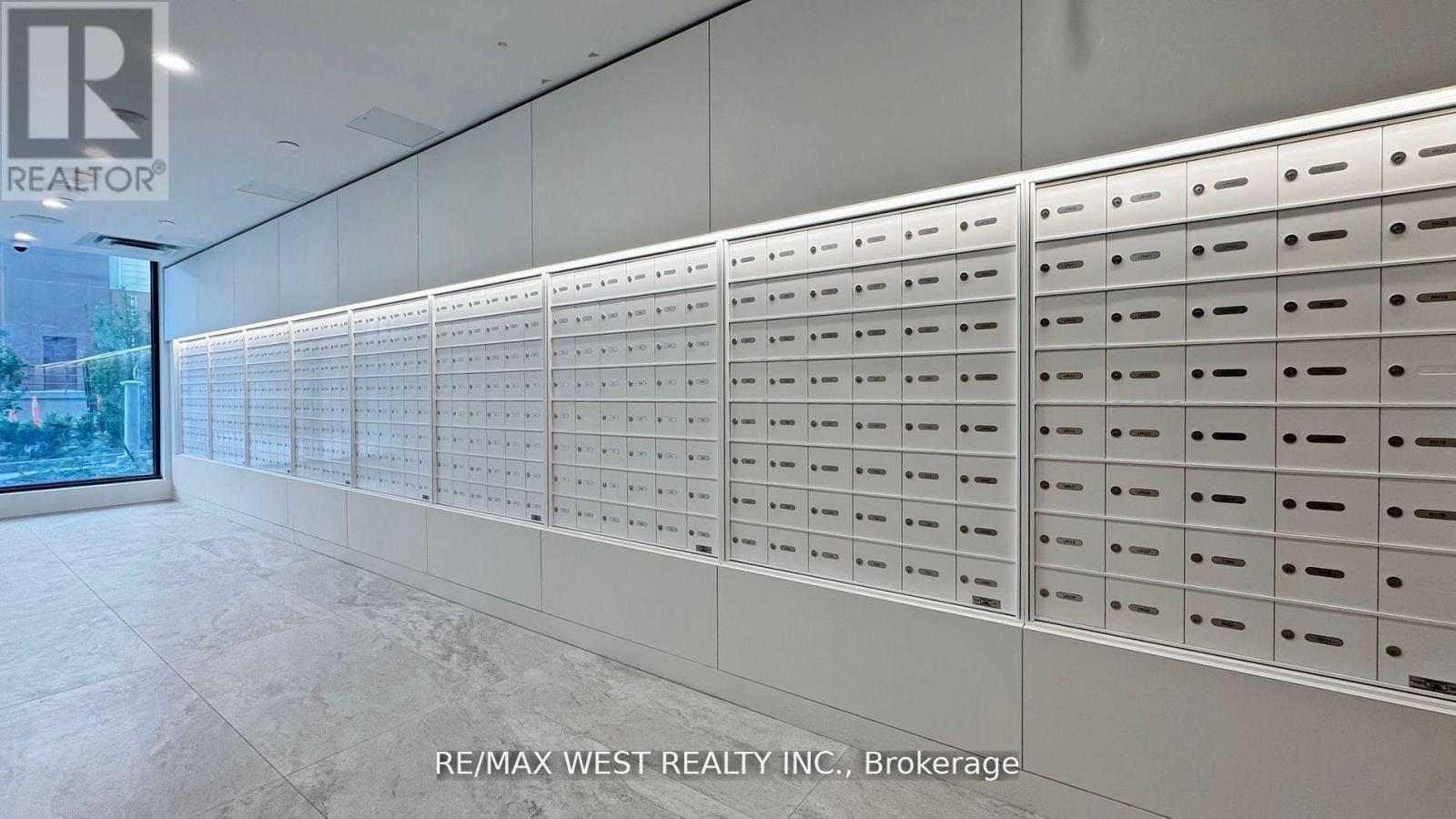 1016 - 1100 Sheppard Avenue W, Toronto, ON - Photo Showing Other Room