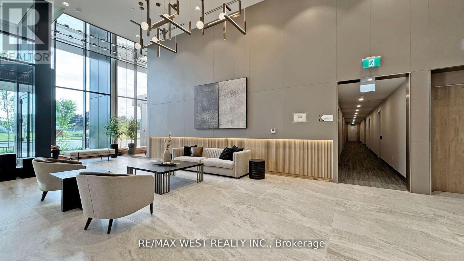 1016 - 1100 Sheppard Avenue W, Toronto, ON - Indoor Photo Showing Other Room