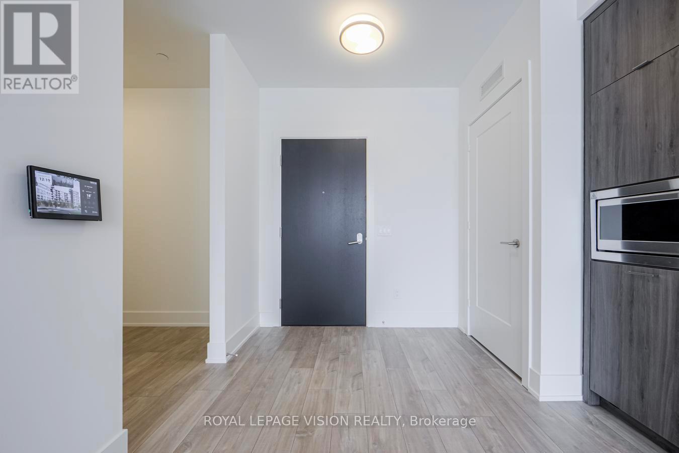 713 - 259 The Kingsway, Toronto, ON - Indoor Photo Showing Other Room