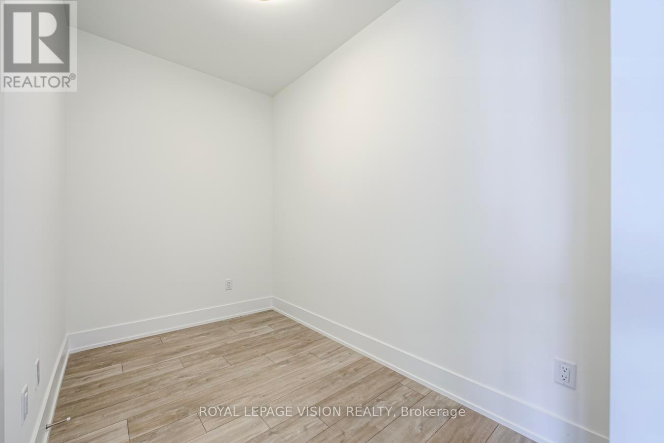 713 - 259 The Kingsway, Toronto, ON - Indoor Photo Showing Other Room