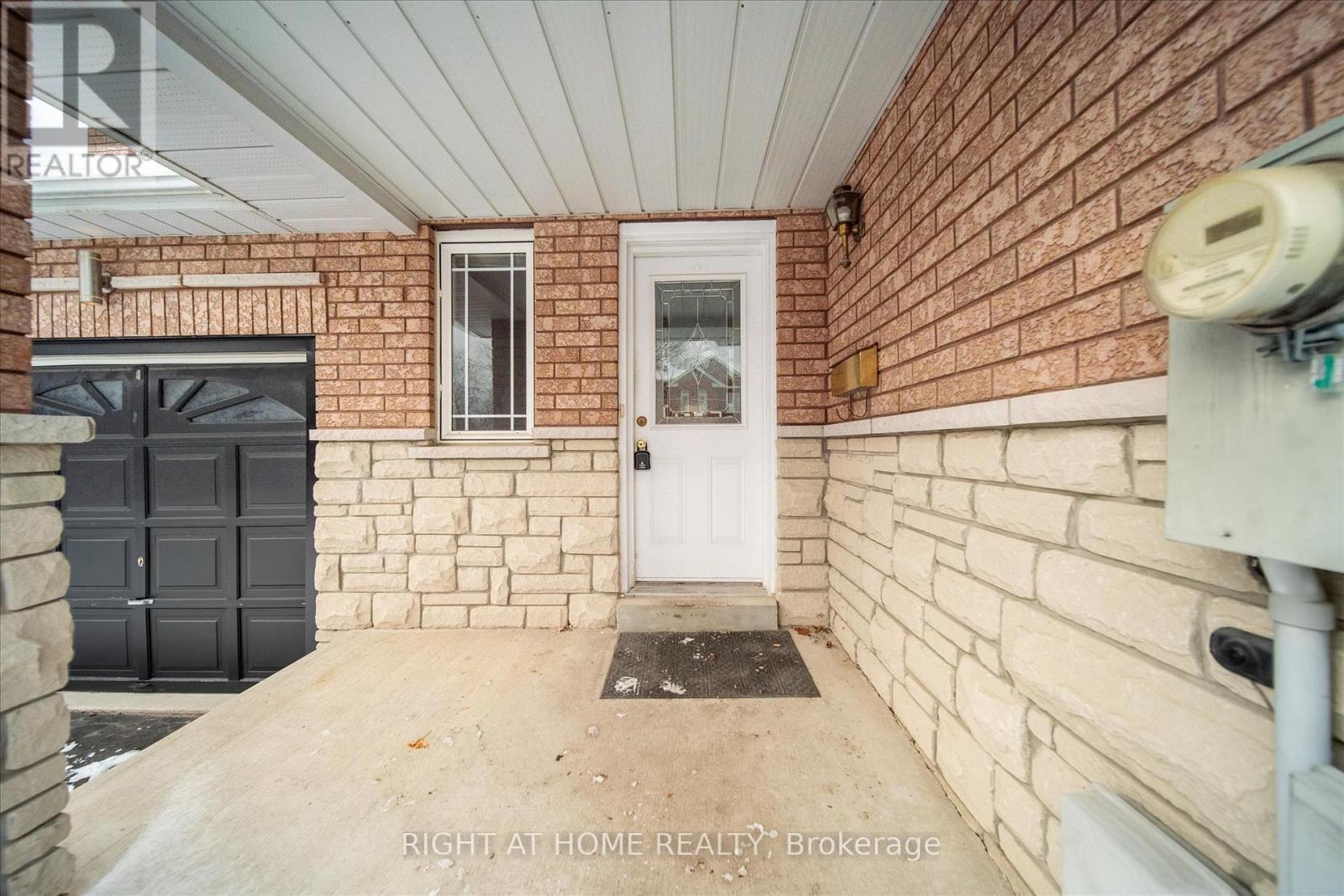 1983 Treetop Way, Pickering (Highbush), ON - Outdoor With Exterior
