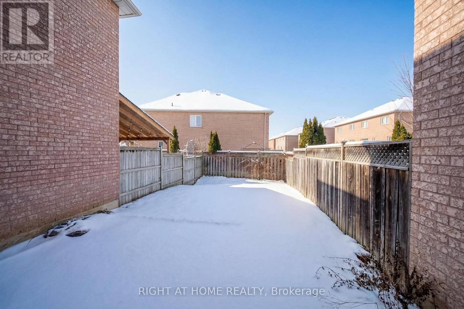 1983 Treetop Way, Pickering (Highbush), ON - Outdoor With Exterior