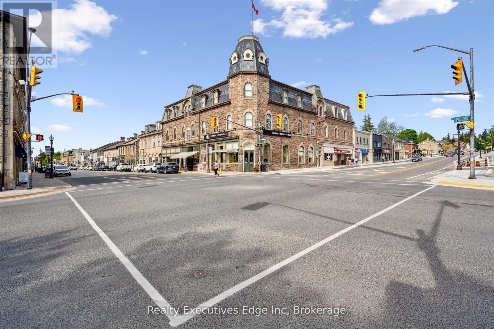 55 Povey Road, Centre Wellington (Fergus), ON - Outdoor