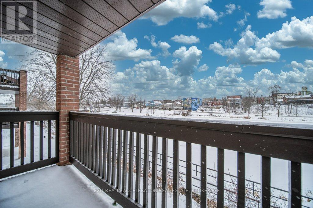 204 - 11 Centre Street, Greater Napanee (Greater Napanee), ON - Outdoor With Balcony