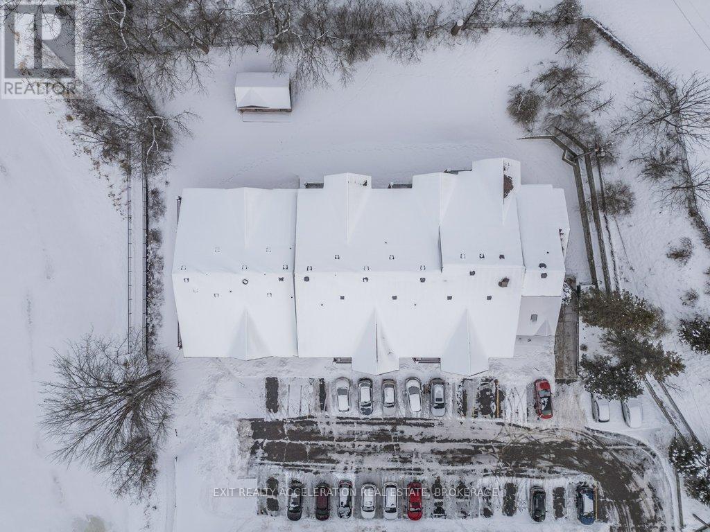 204 - 11 Centre Street, Greater Napanee (Greater Napanee), ON - Outdoor With View