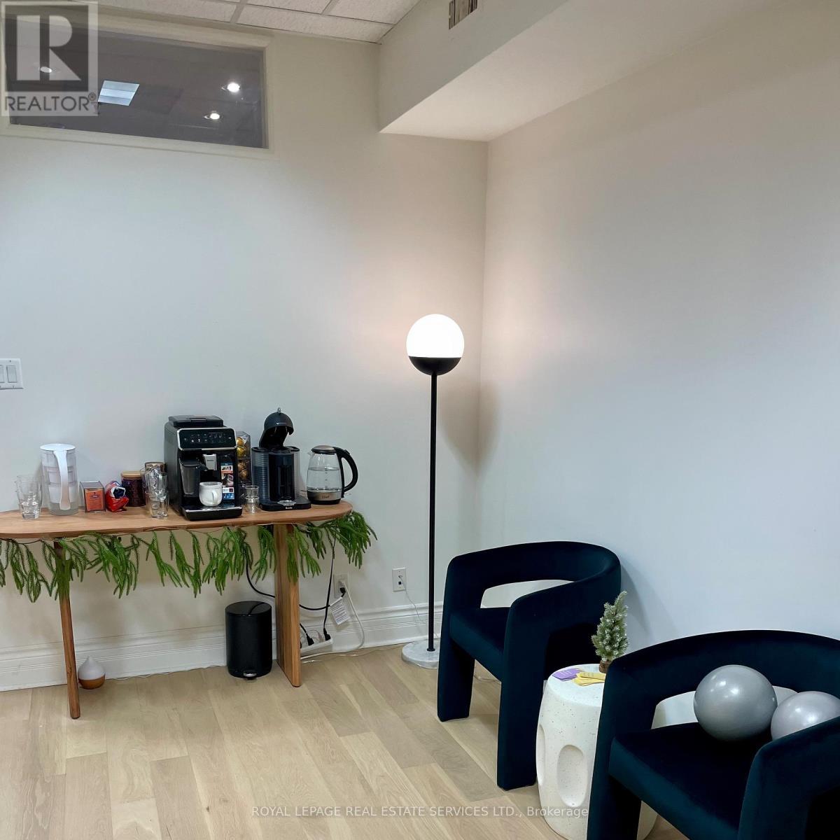 Lower - 80 Scollard Street W, Toronto, ON