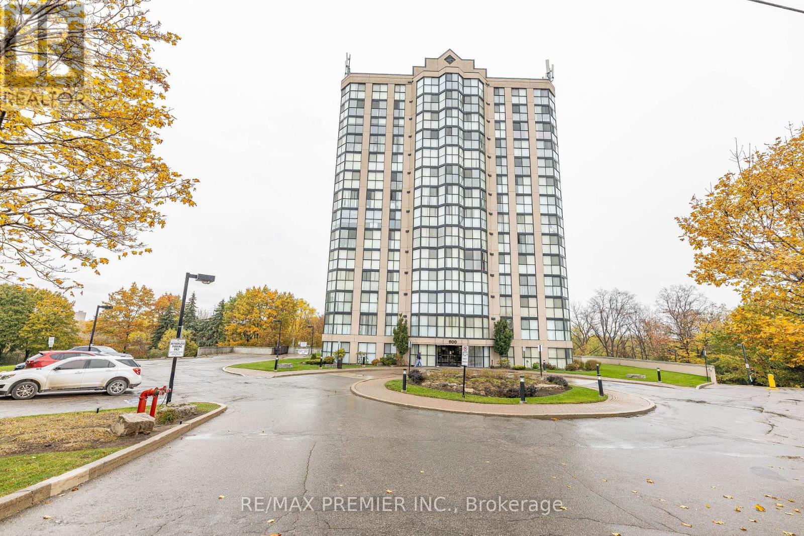 907 - 600 Rexdale Boulevard, Toronto, ON - Outdoor With Facade