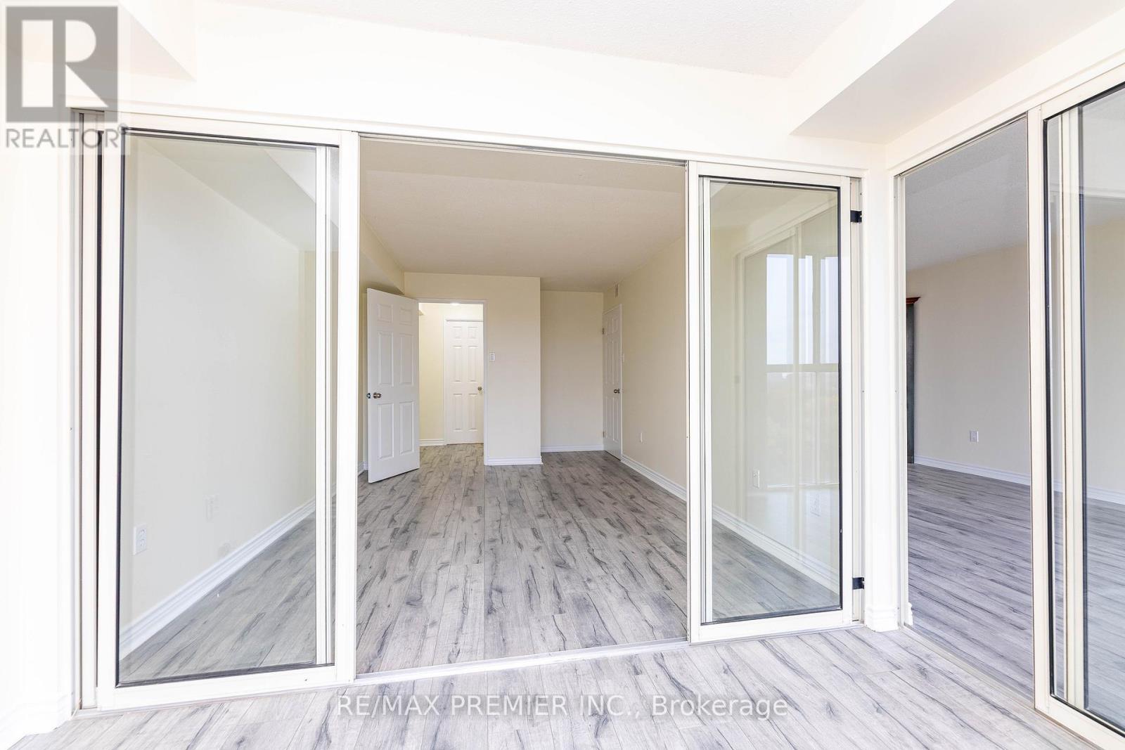 907 - 600 Rexdale Boulevard, Toronto, ON - Indoor Photo Showing Other Room