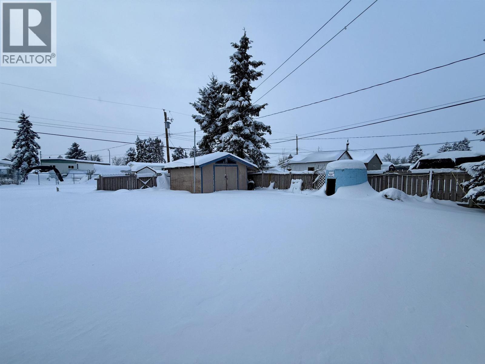8912 75 Street Street, Fort St. John, BC - Outdoor