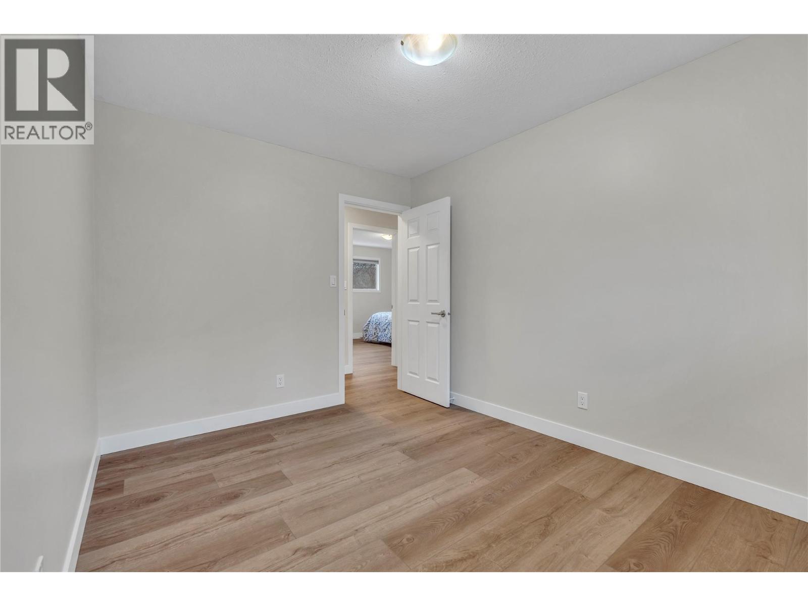 7111 Peach Orchard Road, Summerland, BC - Indoor Photo Showing Other Room