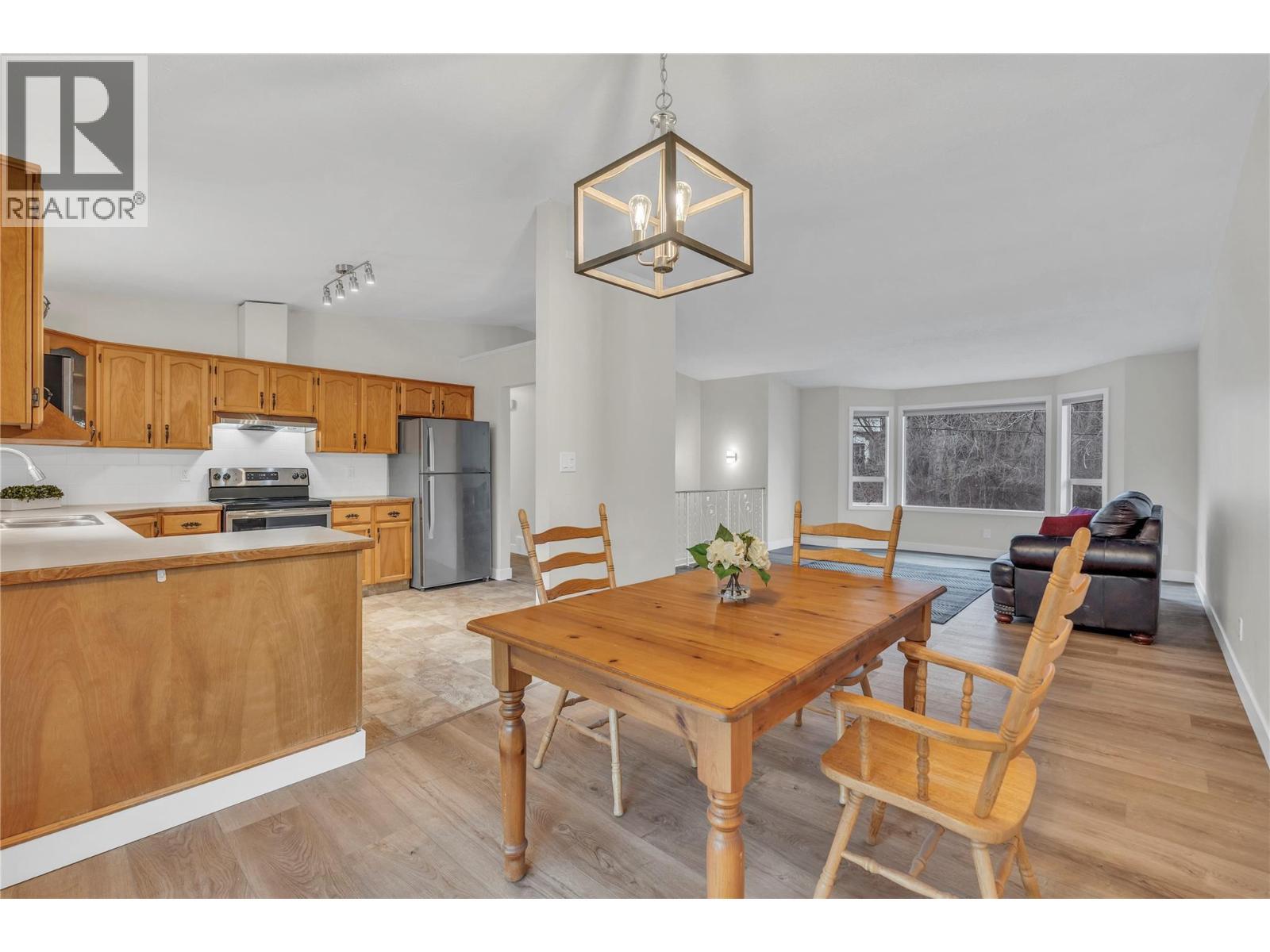 7111 Peach Orchard Road, Summerland, BC - Indoor Photo Showing Other Room